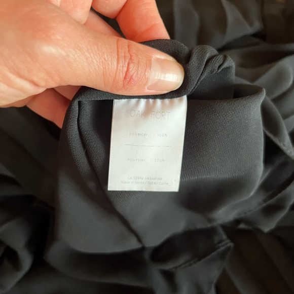 Oak + For Women Blouse Cold Shoulder Pleated Size XS/S - Picture 7 of 9